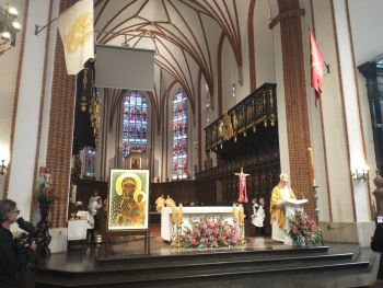 4 W archikatedrze św. Jana w Warszawie